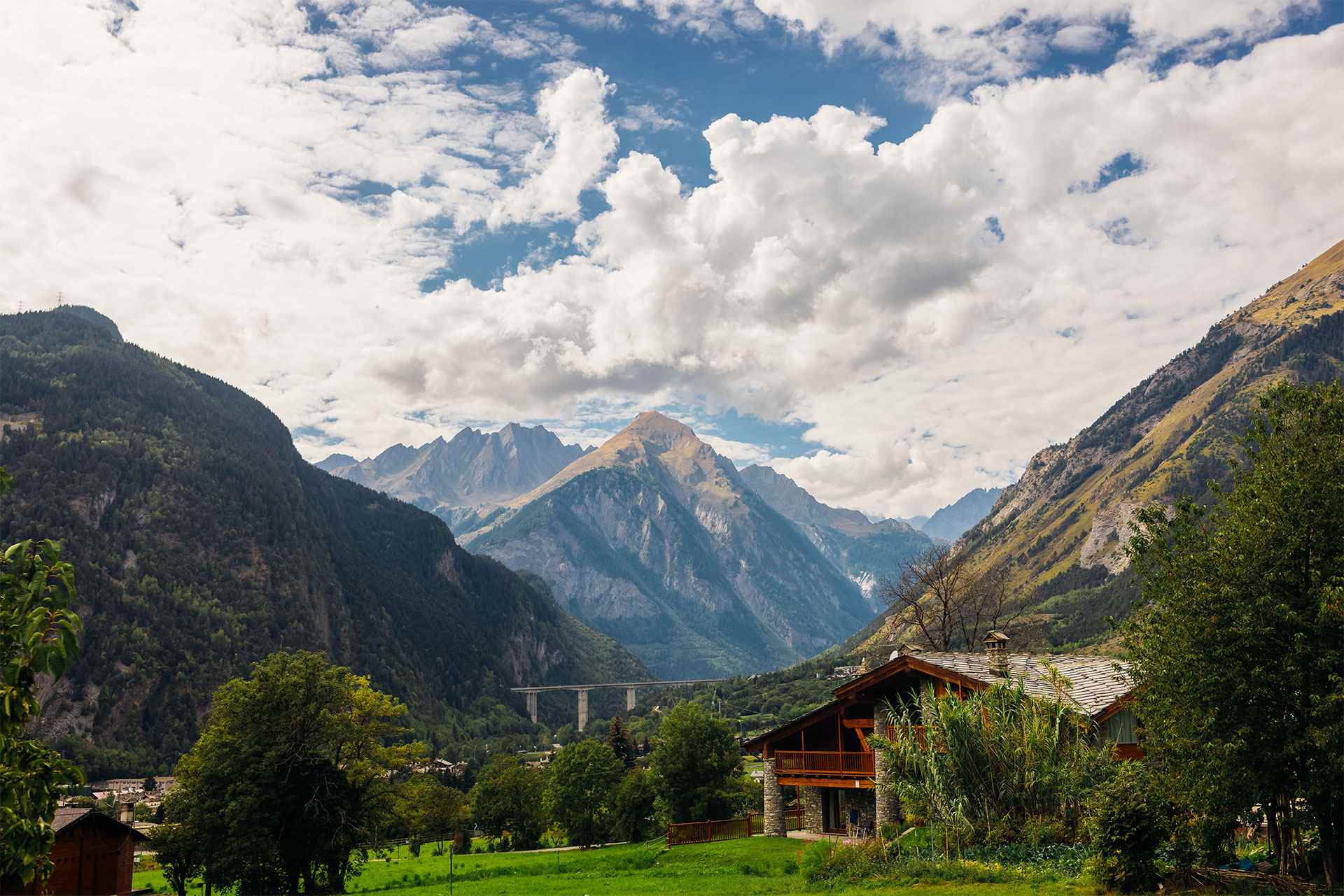 escursione-la-valle-otto-montagne